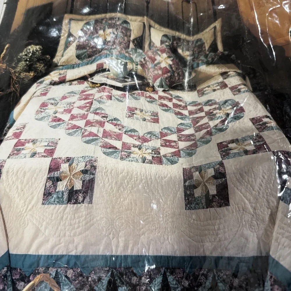 Vtg American Pacific Quilt Patchwork Full/Queen Set 86x86 2 Shams Four Winds